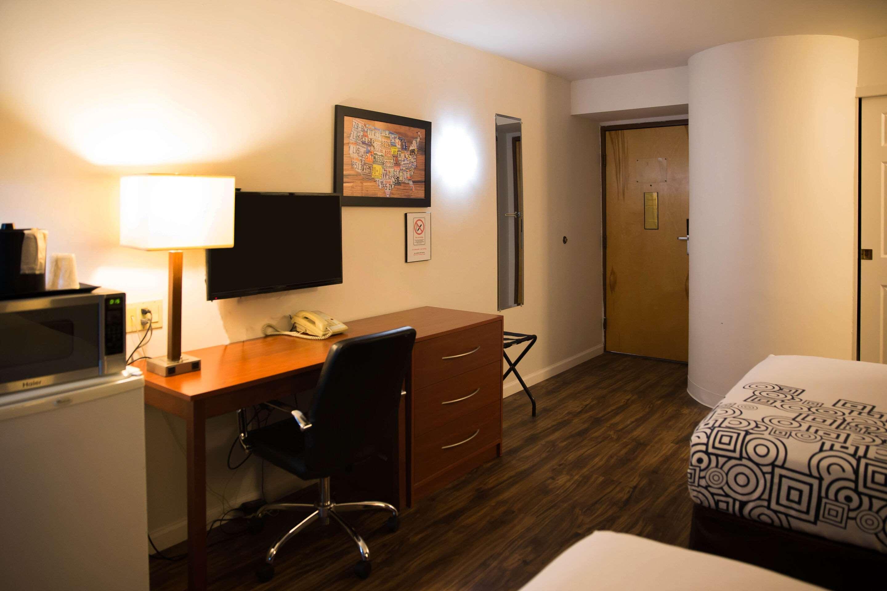 Econo Harrisburg/hershey Hotel Harrisburg