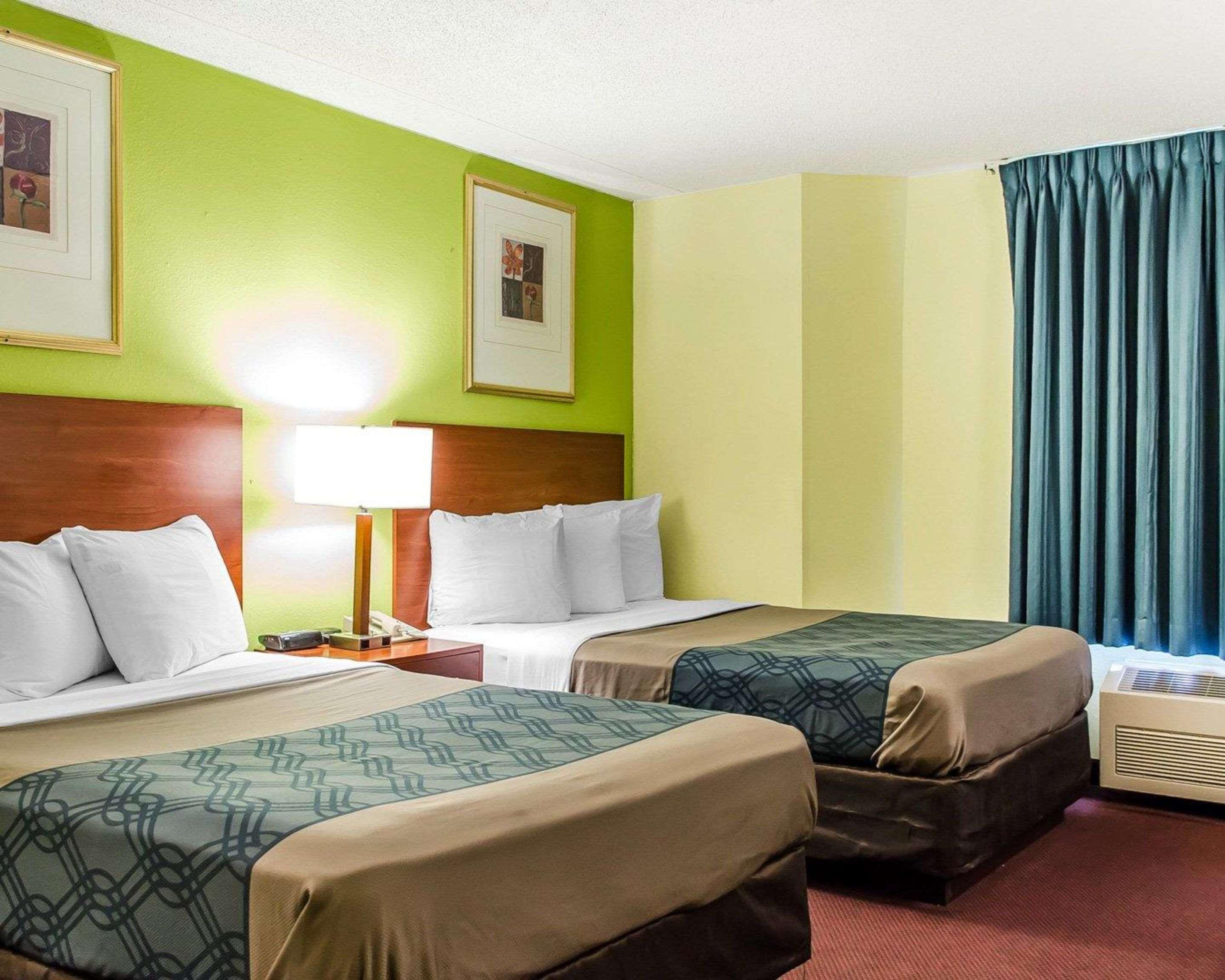 Econo Harrisburg/hershey Hotel